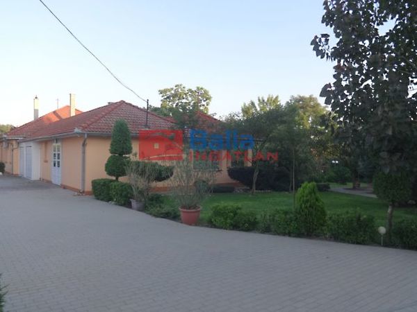 Eladó ház Tiszakécske 8. kép