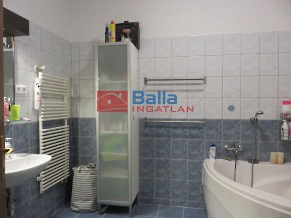 Eladó ház Nagytarcsa 12. kép
