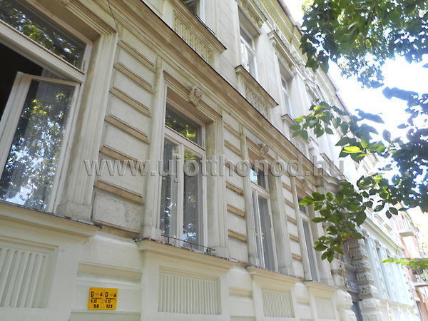 Eladó lakás Szeged, Belváros 1. kép