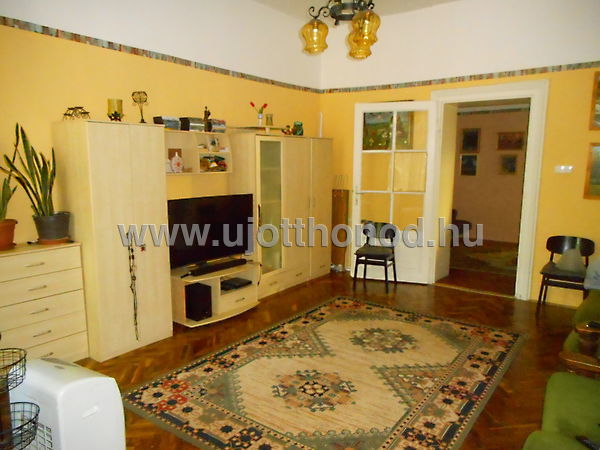 Eladó lakás Szeged, Belváros 13. kép