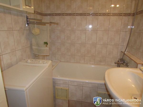 Kiadó lakás Szeged, Felsőváros 9. kép
