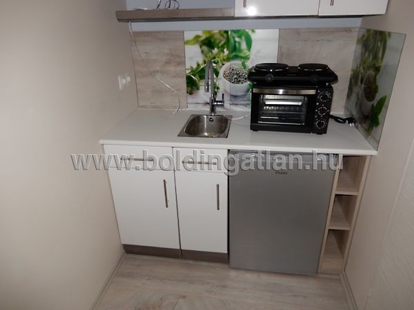 Kiadó lakás Pécs, Belváros 11. kép