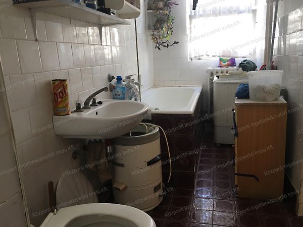Eladó lakás Tatabánya, Óváros 8. kép