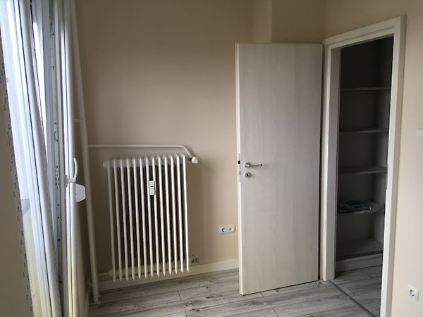 Eladó lakás Pécs, Egyetemváros 12. kép