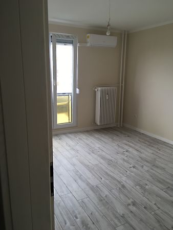 Eladó lakás Pécs, Egyetemváros 9. kép