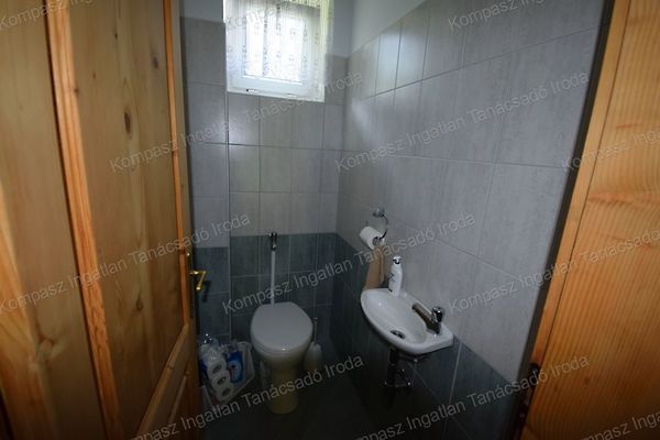 Eladó ház Kaposvár 8. kép