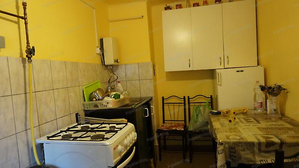 Eladó lakás Szeged 10. kép