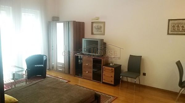 Kiadó lakás Sopron, Belváros 2. kép