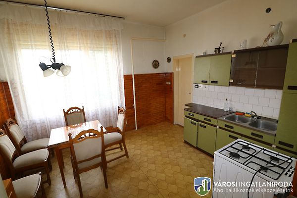 Eladó ház Algyő 15. kép