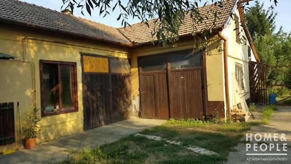 Eladó ház Szeged, Petőfitelep 2. kép