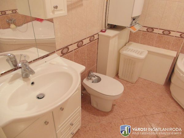 Kiadó lakás Szeged, Belváros 13. kép