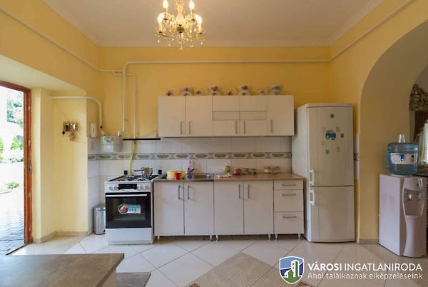 Eladó ház Szeged 3. kép