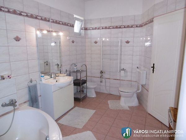 Eladó ház Szeged, Baktó 12. kép
