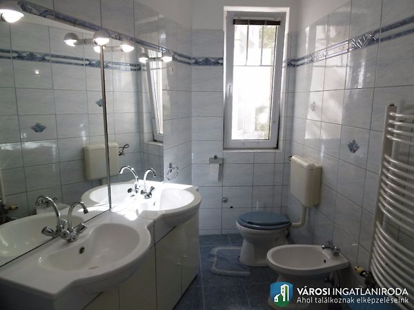 Eladó ház Szeged, Baktó 20. kép