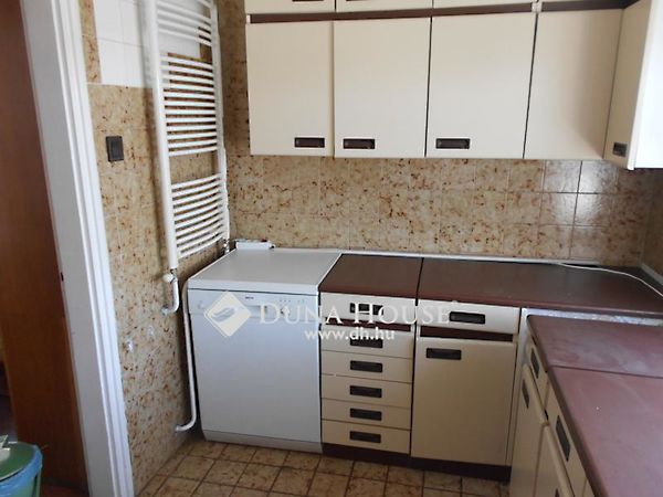 Eladó ház Debrecen 3. kép