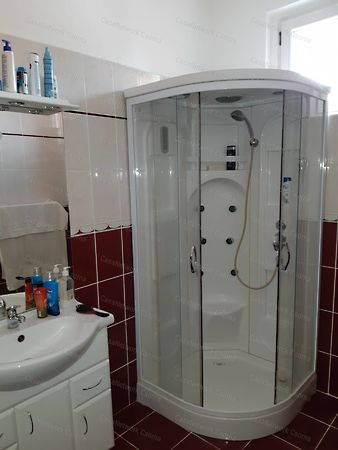 Eladó ház Csorna 9. kép