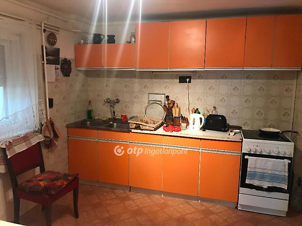 Eladó ház Győr 14. kép