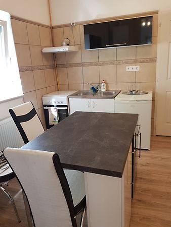 Kiadó lakás Szeged, Móraváros 13. kép