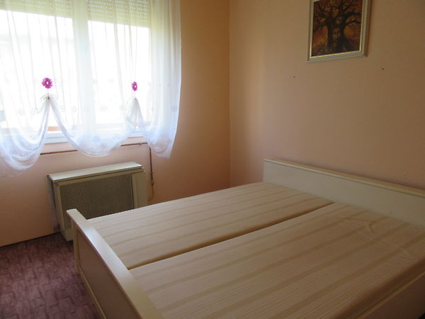 Kiadó lakás Debrecen, Libakert 12. kép