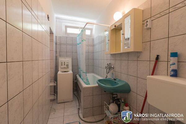 Kiadó lakás Pécs, Uránváros 5. kép