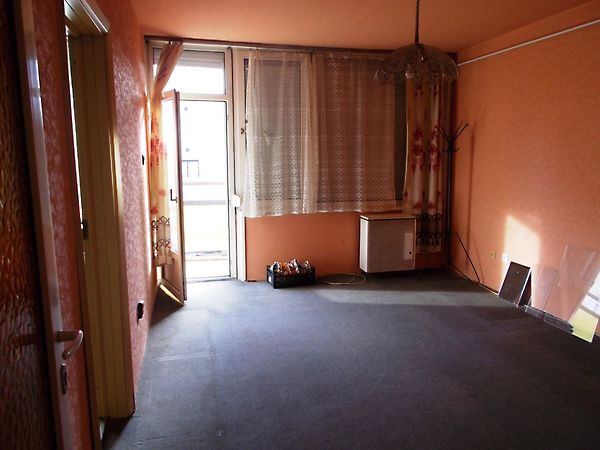 Eladó lakás Szolnok, Belváros 1. kép