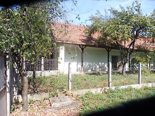 Eladó földterület Békéscsaba 1. kép