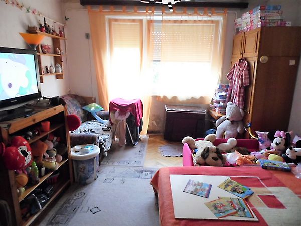 Eladó lakás Székesfehérvár, Vezér és író utcák környéke 2. kép