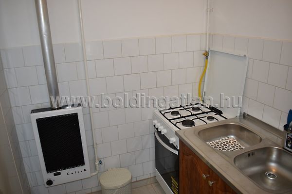 Kiadó lakás Kaposvár, Belváros 9. kép