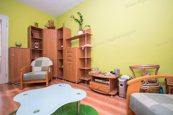 Kiadó lakás Kecskemét, Belváros 2. kép