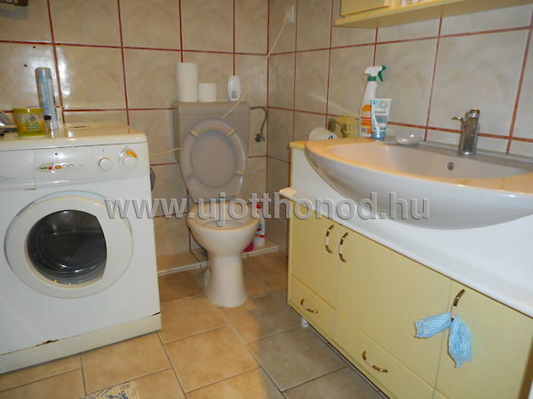 Eladó lakás Szeged, Móraváros 7. kép