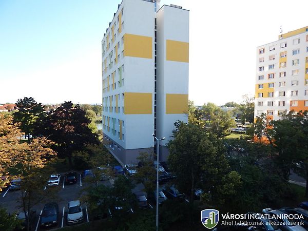 Eladó lakás Győr, Adyváros 13. kép