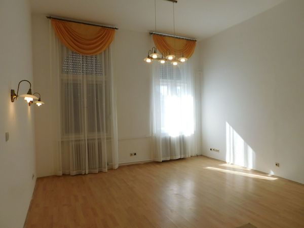 Kiadó lakás Szombathely, Belváros 43. kép