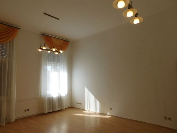 Kiadó lakás Szombathely, Belváros 46. kép
