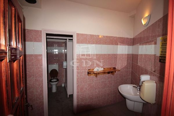 Eladó iroda Miskolc 9. kép