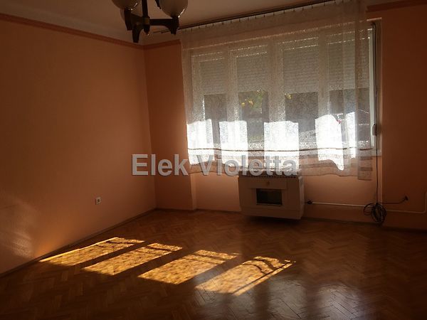 Kiadó lakás Szolnok, Belváros 11. kép