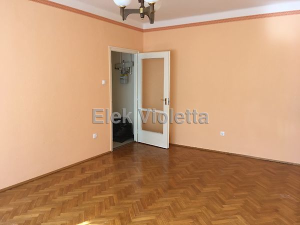 Kiadó lakás Szolnok, Belváros 13. kép