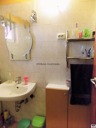 Eladó ház Győr, Győrszentiván 12. kép