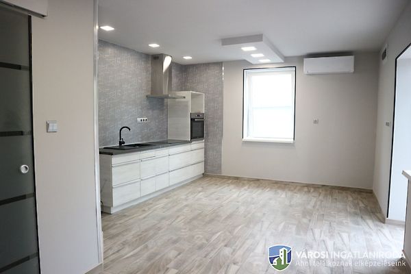 Eladó ház Szeged, Újszeged 1. kép