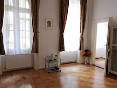 Eladó lakás Budapest, VI. kerület 2. kép