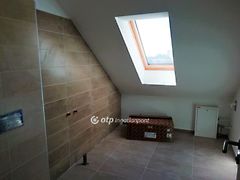 Eladó lakás Szolnok 5. kép