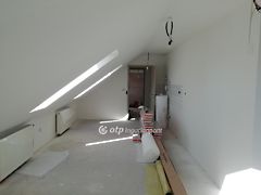 Eladó lakás Szolnok 5. kép