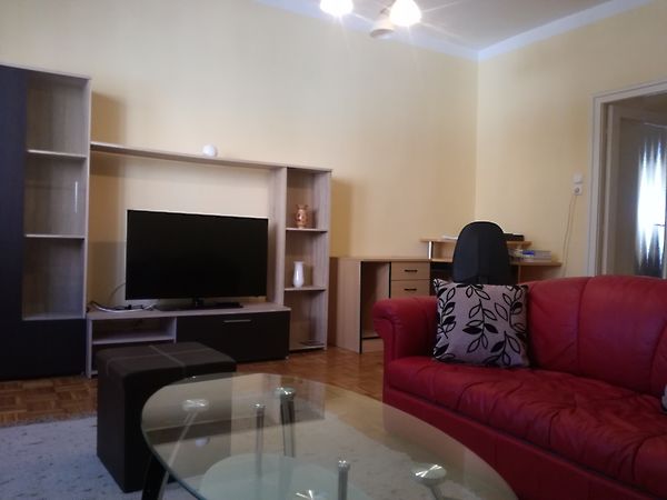 Kiadó lakás Szeged, Belváros 1. kép