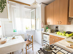 Eladó lakás Budapest, XI. kerület, Albertfalva 3. kép