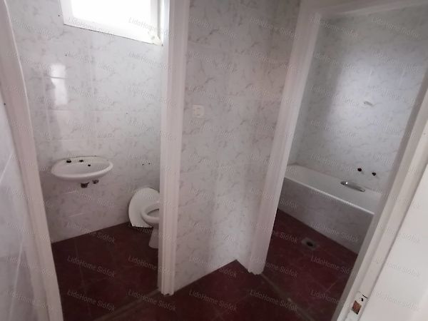Eladó ház Balatonszabadi 14. kép