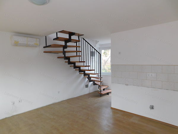 Eladó lakás Badacsonytomaj, Badacsony 2. kép