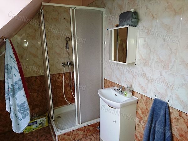 Eladó ház Balatonfőkajár 11. kép