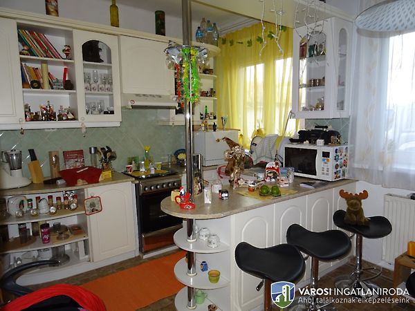 Eladó lakás Győr, Nádorváros 3. kép