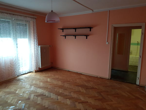 Eladó lakás Dunaújváros, Belváros 2. kép