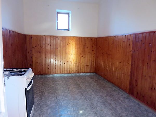 Eladó ház Baja, Bajaszentistván 3. kép