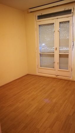 Eladó lakás Pécs, Uránváros 3. kép
